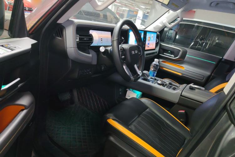 Used BAIC Off-Road BJ40 Electric Drive 2025 Advanced Edition Interior 3
