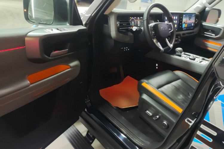 Used BAIC Off-Road BJ40 Electric Drive 2025 Advanced Edition Interior 3