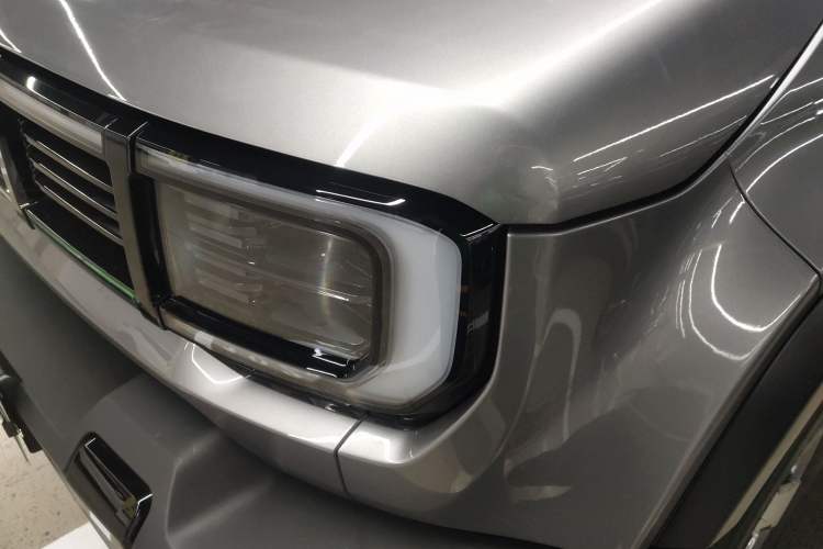 Used BAIC Off-Road BJ40 Electric Drive 2025 Advanced Edition Left Front Headlight