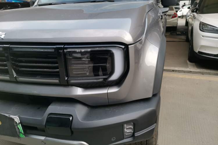 Used BAIC Off-Road BJ40 Electric Drive 2025 Advanced Edition Left Front Headlight