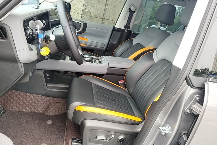 Used BAIC Off-Road BJ40 Electric Drive 2025 Standard Edition Left Front Seat