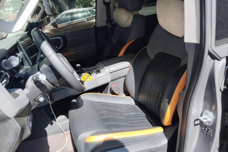 Used BAIC Off-Road BJ40 Electric Drive 2025 Advanced Edition Left Front Seat