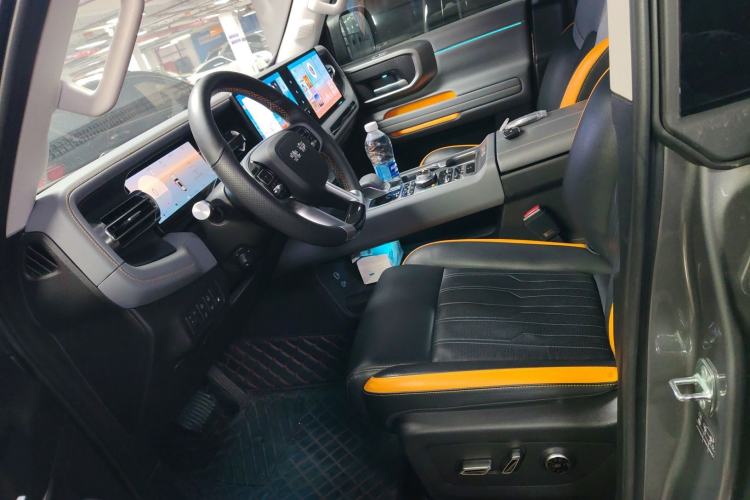 Used BAIC Off-Road BJ40 Electric Drive 2025 Advanced Edition Left Front Seat