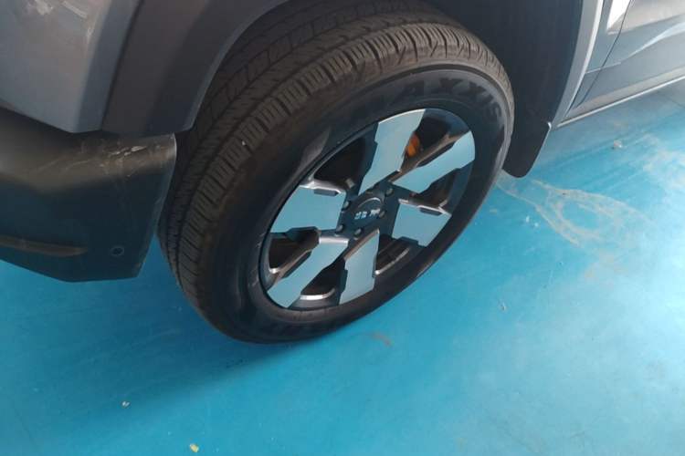 Used BAIC Off-Road BJ40 Electric Drive 2025 Advanced Edition Left Front Wheel Hub