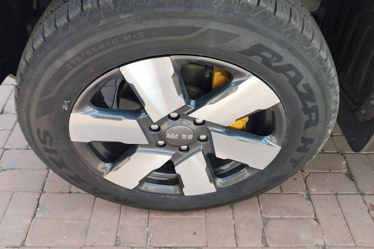 Used BAIC Off-Road BJ40 Electric Drive 2025 Advanced Edition Left Front Wheel Hub