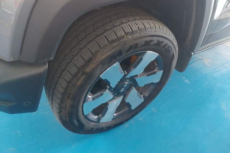 Used BAIC Off-Road BJ40 Electric Drive 2025 Advanced Edition Left Front Wheel Hub