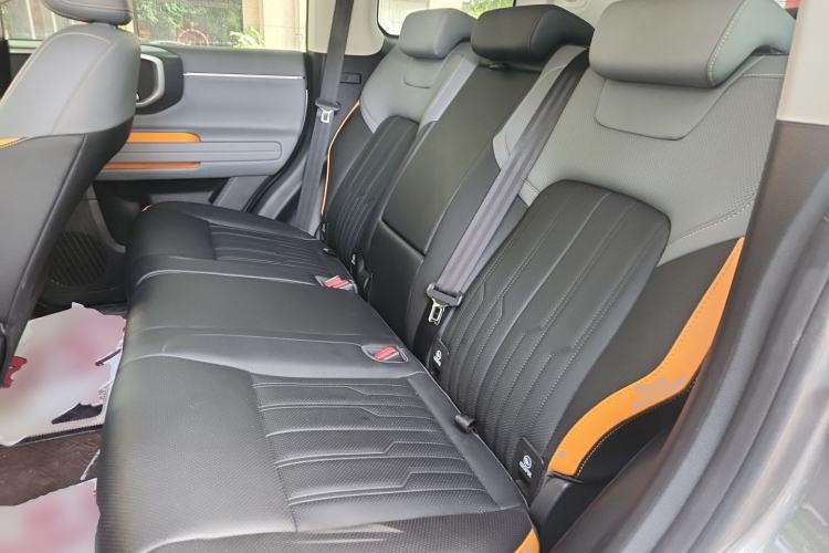 Used BAIC Off-Road BJ40 Electric Drive 2025 Standard Edition Left Rear Seat