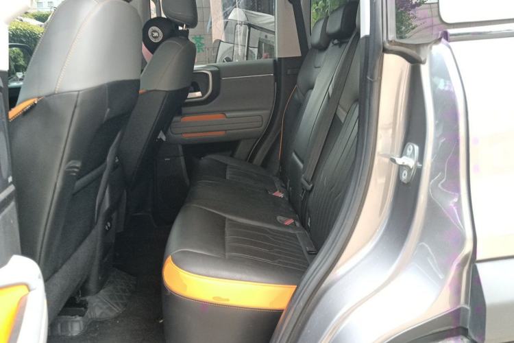 Used BAIC Off-Road BJ40 Electric Drive 2025 Advanced Edition Left Rear Seat