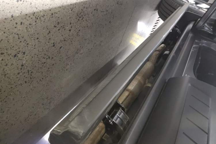 Used BAIC Off-Road BJ40 Electric Drive 2025 Advanced Edition Left Side Sill