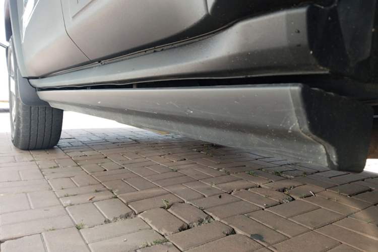 Used BAIC Off-Road BJ40 Electric Drive 2025 Advanced Edition Left Side Sill