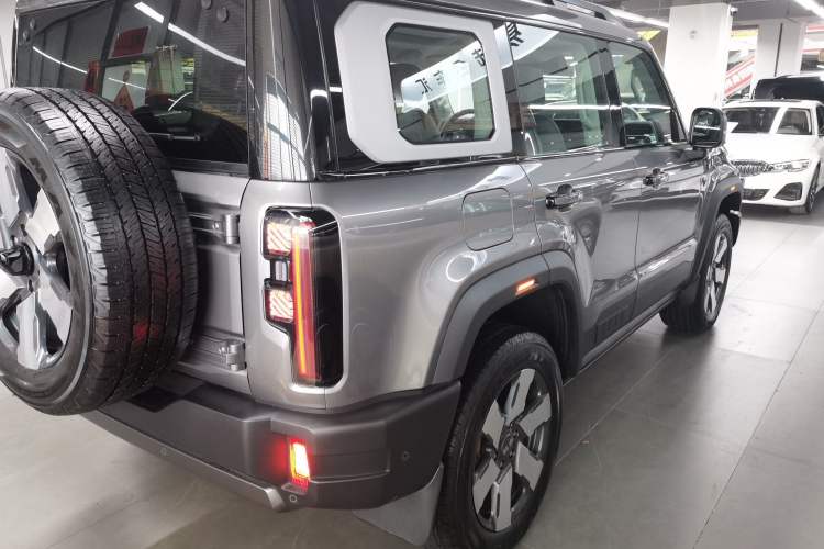 Used BAIC Off-Road BJ40 Electric Drive 2025 Advanced Edition Rear Right 45 Deg