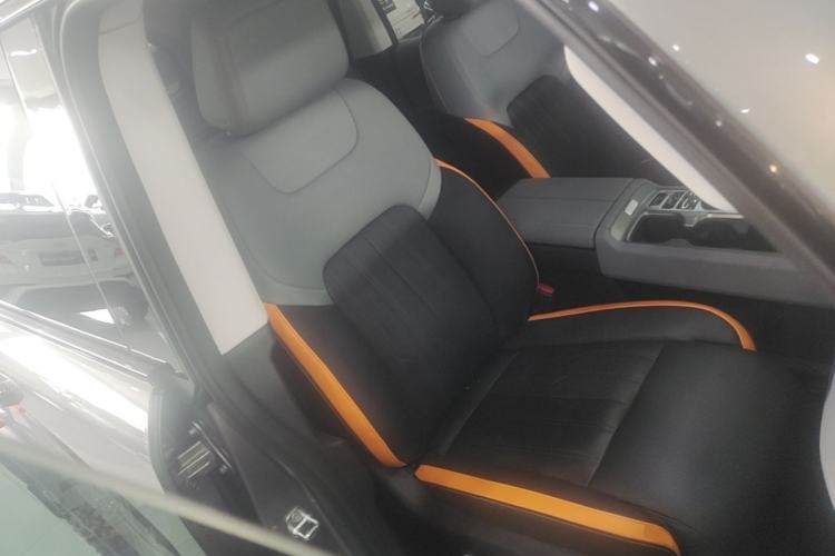 Used BAIC Off-Road BJ40 Electric Drive 2025 Advanced Edition Right Front Seat