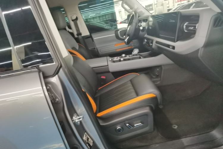 Used BAIC Off-Road BJ40 Electric Drive 2025 Standard Edition Right Front Seat