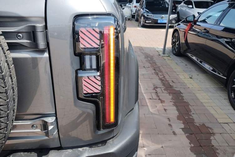 Used BAIC Off-Road BJ40 Electric Drive 2025 Advanced Edition Right Rear Taillight