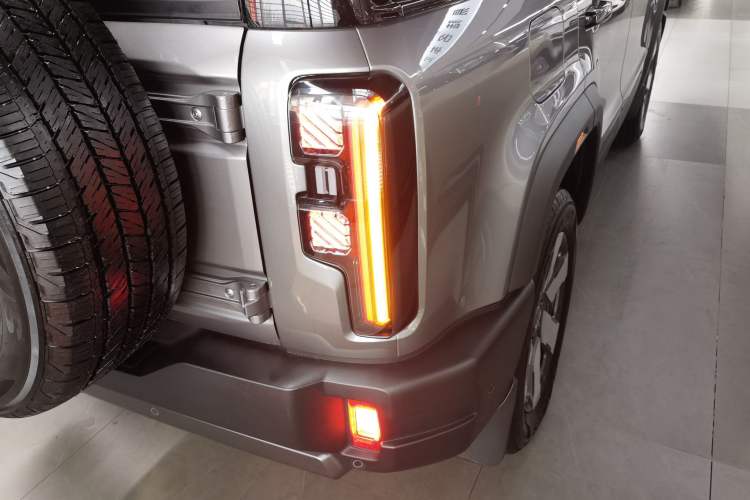 Used BAIC Off-Road BJ40 Electric Drive 2025 Advanced Edition Right Rear Taillight