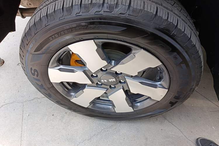 Used BAIC Off-Road BJ40 Electric Drive 2025 Standard Edition Right Rear Wheel Hub