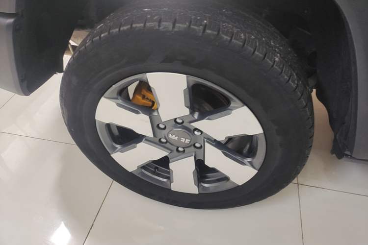 Used BAIC Off-Road BJ40 Electric Drive 2025 Advanced Edition Right Rear Wheel Hub