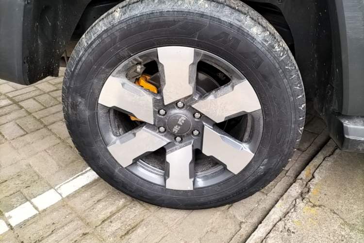 Used BAIC Off-Road BJ40 Electric Drive 2025 Standard Edition Right Rear Wheel Hub