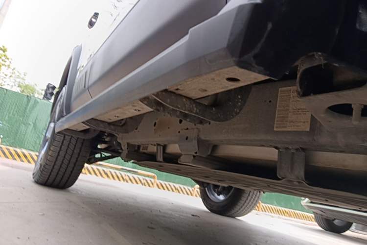 Used BAIC Off-Road BJ40 Electric Drive 2025 Standard Edition Right Side Sill