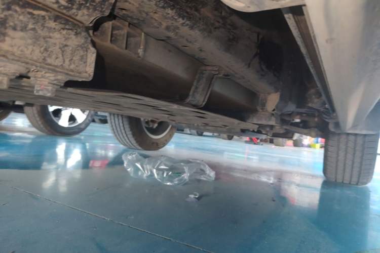 Used BAIC Off-Road BJ40 Electric Drive 2025 Advanced Edition Right Side Sill
