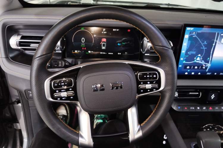 Used BAIC Off-Road BJ40 Electric Drive 2025 Advanced Edition Steering Wheel