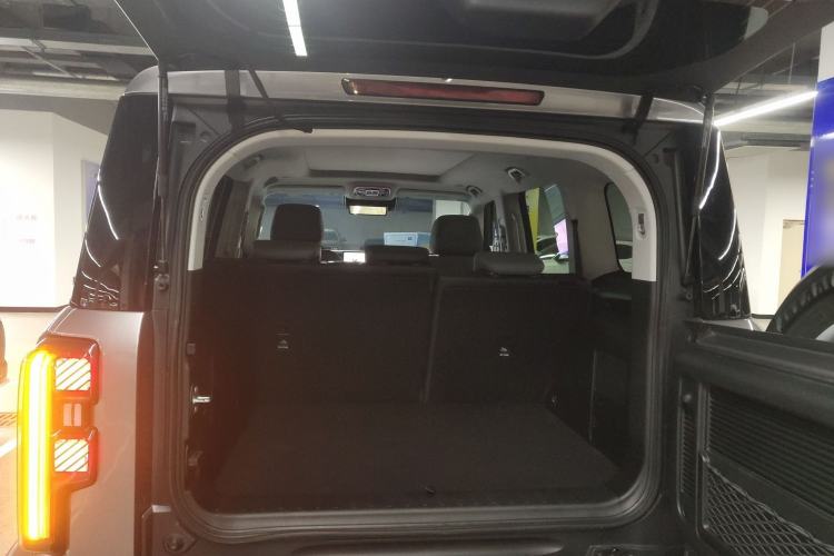 Used BAIC Off-Road BJ40 Electric Drive 2025 Advanced Edition Trunk