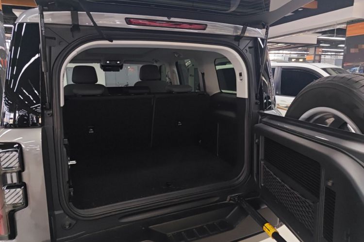 Used BAIC Off-Road BJ40 Electric Drive 2025 Advanced Edition Trunk