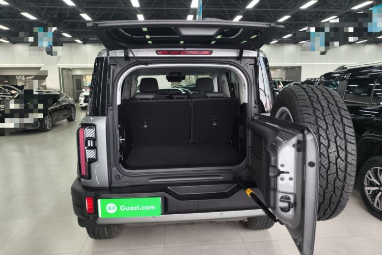 Used BAIC Off-Road BJ40 Electric Drive 2025 Advanced Edition Trunk