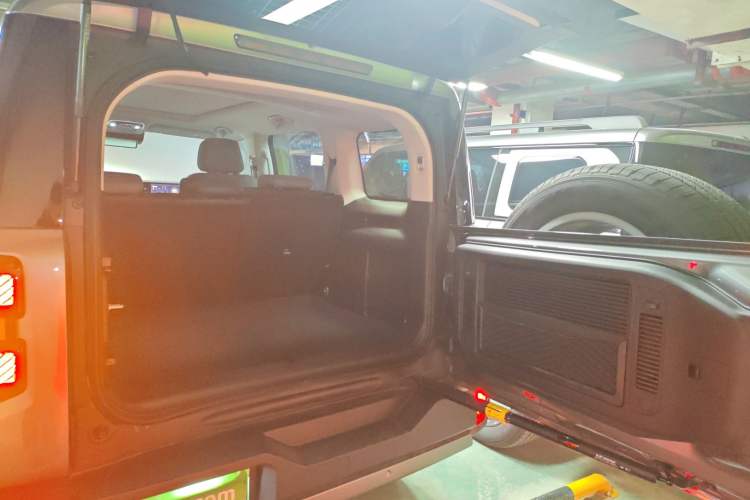Used BAIC Off-Road BJ40 Electric Drive 2025 Advanced Edition Trunk