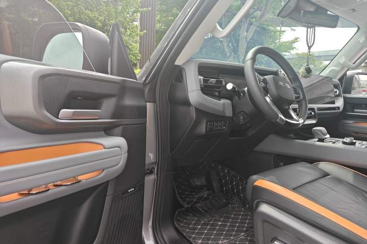 Used BAIC Off-Road BJ40 Electric Drive 2025 Advanced Edition Driver Seat
