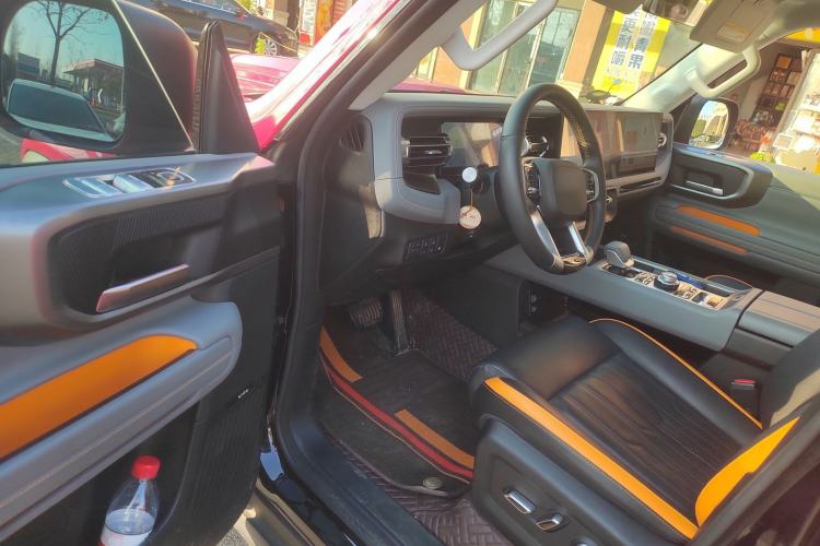 Used BAIC Off-Road BJ40 Electric Drive 2025 Advanced Edition Driver Seat