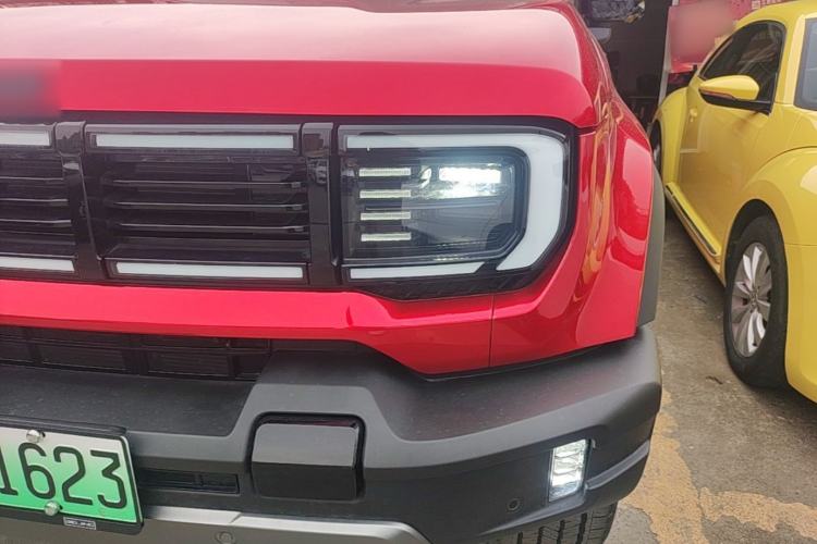 Used BAIC Off-Road BJ40 Electric Drive 2025 Model Yuanjing Smart Travel Edition Left Front Headlight