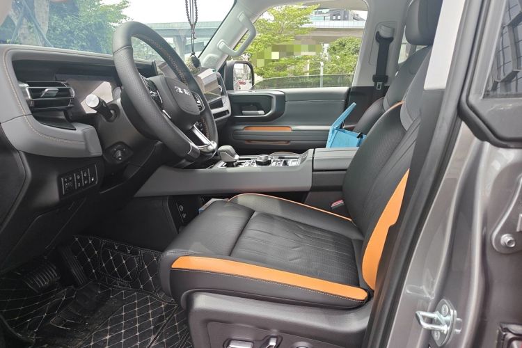 Used BAIC Off-Road BJ40 Electric Drive 2025 Advanced Edition Left Front Seat