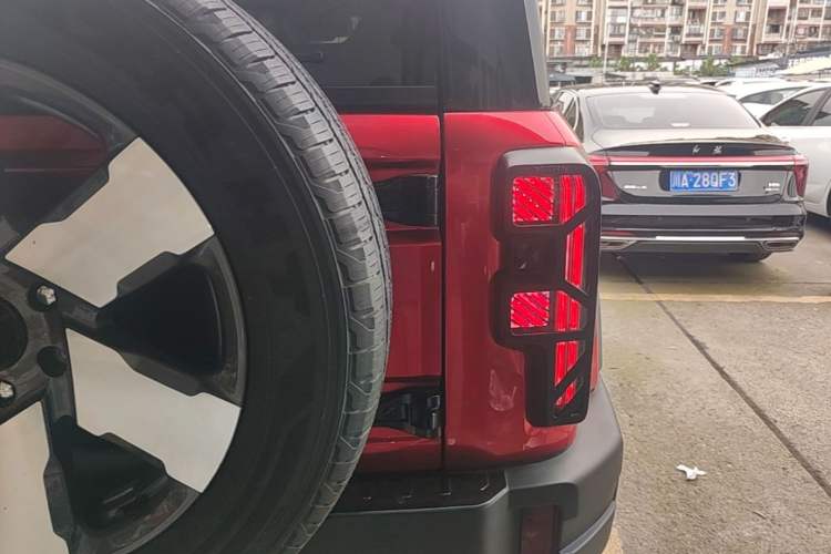 Used BAIC Off-Road BJ40 Electric Drive 2025 Model Yuanjing Smart Travel Edition Right Rear Taillight