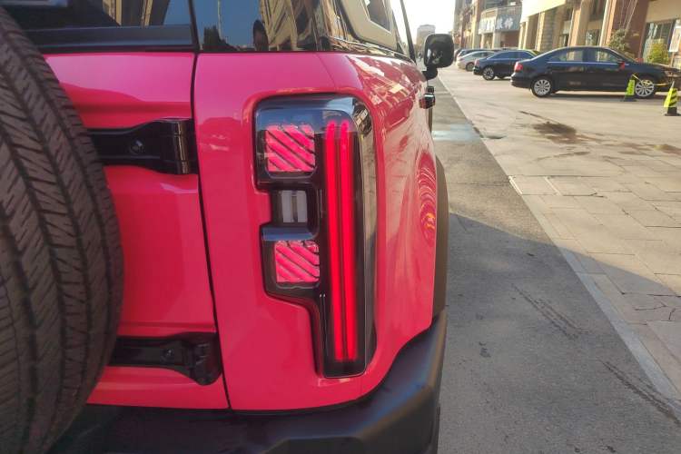 Used BAIC Off-Road BJ40 Electric Drive 2025 Advanced Edition Right Rear Taillight