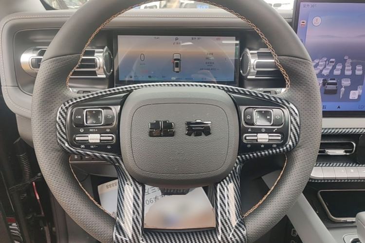 Used BAIC Off-Road BJ40 Electric Drive 2025 Model Yuanjing Smart Travel Edition Steering Wheel