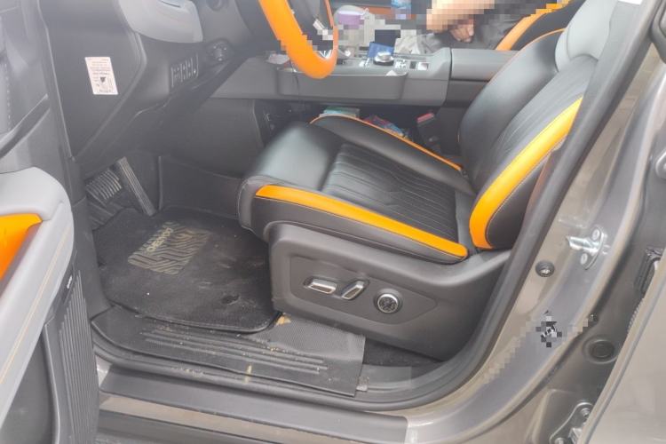 Used BAIC Off-Road BJ40 Electric Drive 2025 Advanced Edition Driver Seat