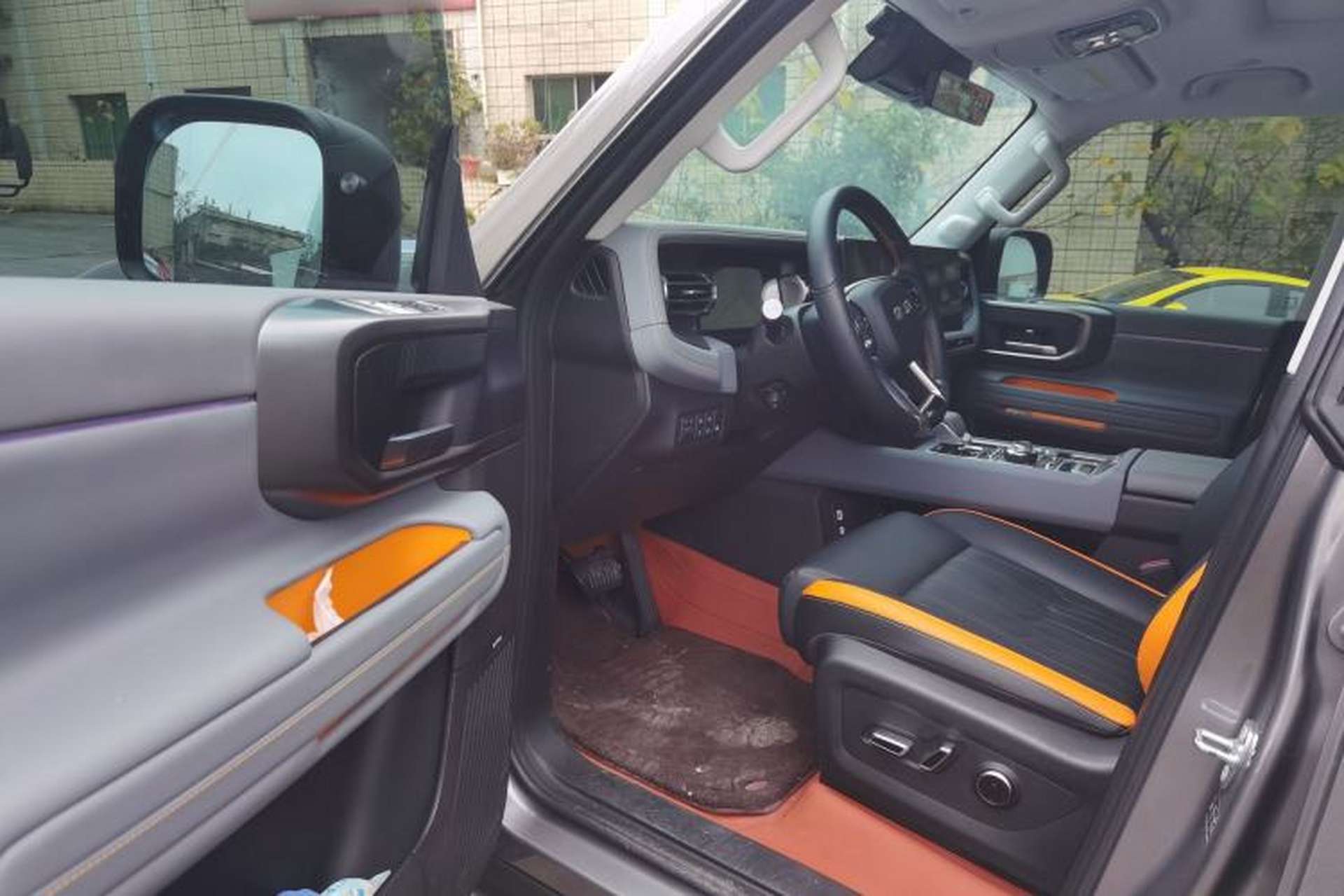 Used BAIC Off-Road BJ40 Electric Drive 2025 Advanced Edition Driver Seat