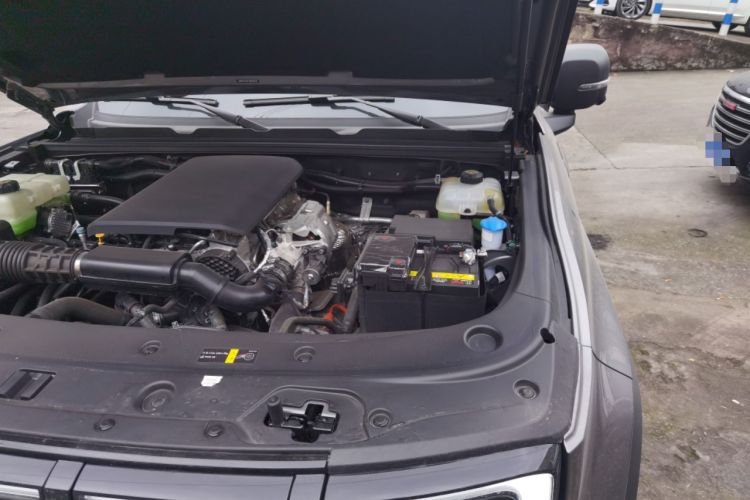 Used BAIC Off-Road BJ40 Electric Drive 2025 Advanced Edition Engine Bay Left