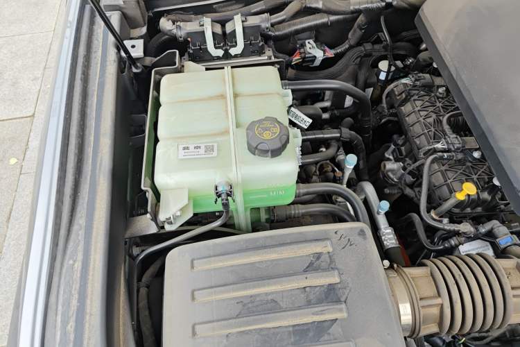 Used BAIC Off-Road BJ40 Electric Drive 2025 Advanced Edition Engine Bay Right