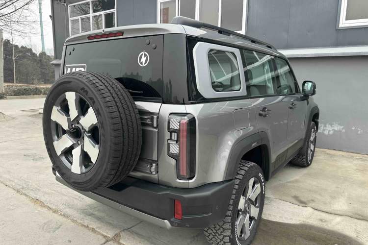 Used BAIC Off-Road BJ40 Electric Drive 2025 Advanced Edition Exterior 3