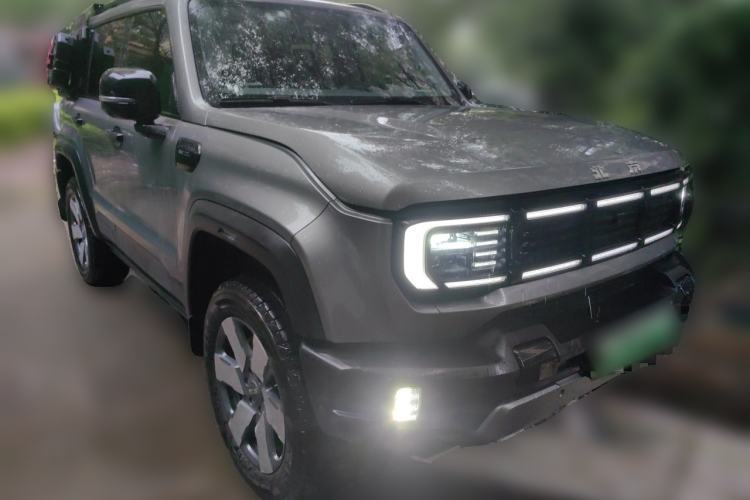 Used BAIC Off-Road BJ40 Electric Drive 2025 Advanced Edition Front Right 45 Deg