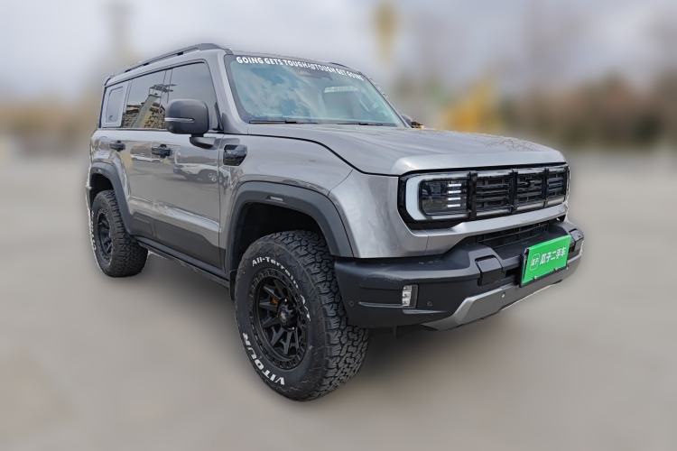 Used BAIC Off-Road BJ40 Electric Drive 2025 Advanced Edition Front Right 45 Deg