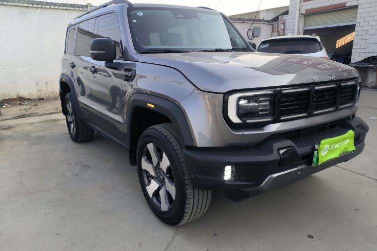 Used BAIC Off-Road BJ40 Electric Drive 2025 Advanced Edition Front Right 45 Deg