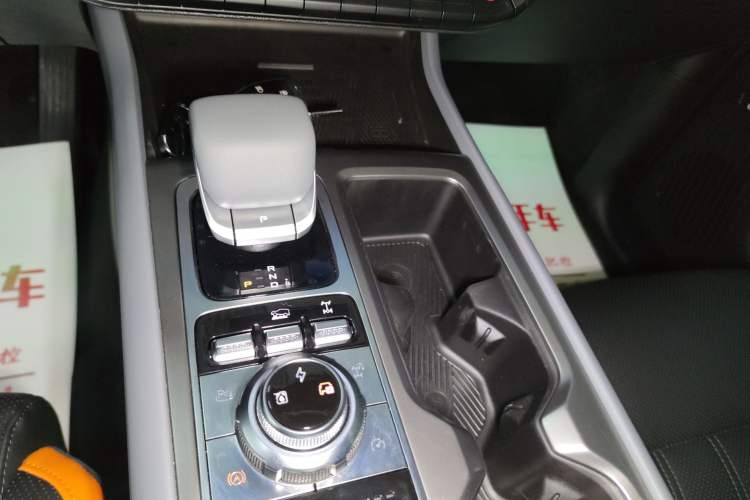 Used BAIC Off-Road BJ40 Electric Drive 2025 Advanced Edition Gear Lever