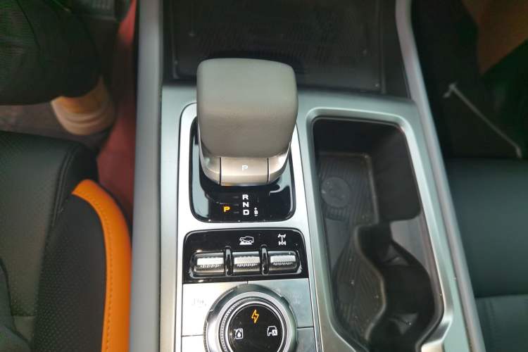 Used BAIC Off-Road BJ40 Electric Drive 2025 Advanced Edition Gear Lever