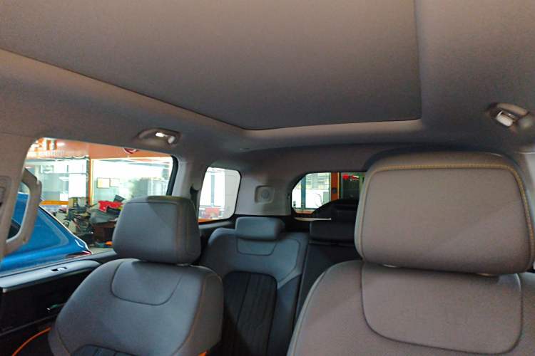Used BAIC Off-Road BJ40 Electric Drive 2025 Advanced Edition Headliner