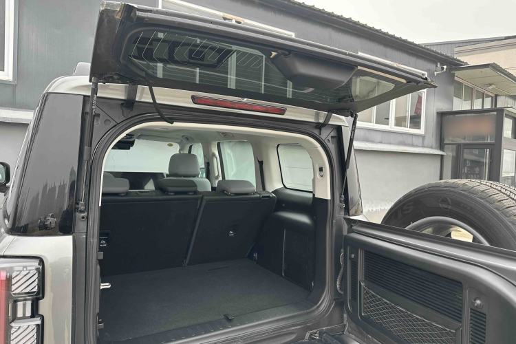 Used BAIC Off-Road BJ40 Electric Drive 2025 Advanced Edition Interior 13
