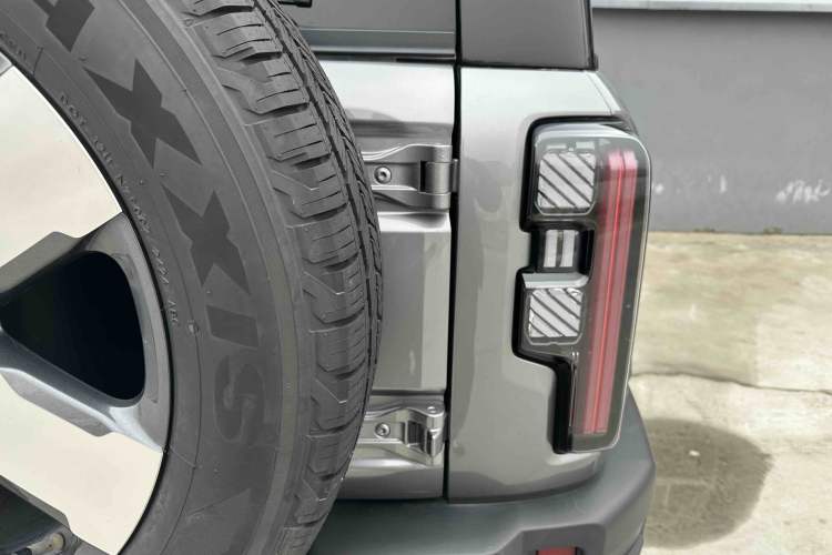 Used BAIC Off-Road BJ40 Electric Drive 2025 Advanced Edition Interior 14