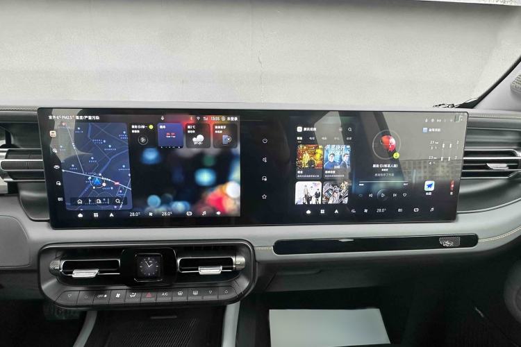 Used BAIC Off-Road BJ40 Electric Drive 2025 Advanced Edition Interior 4